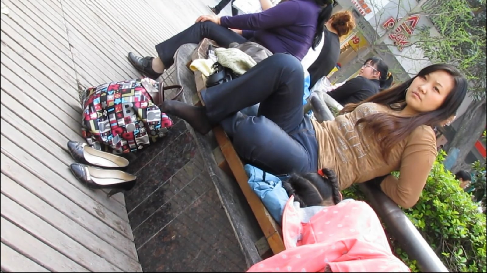 streetsnapnylon[00 01 28][20181202 130304 0]